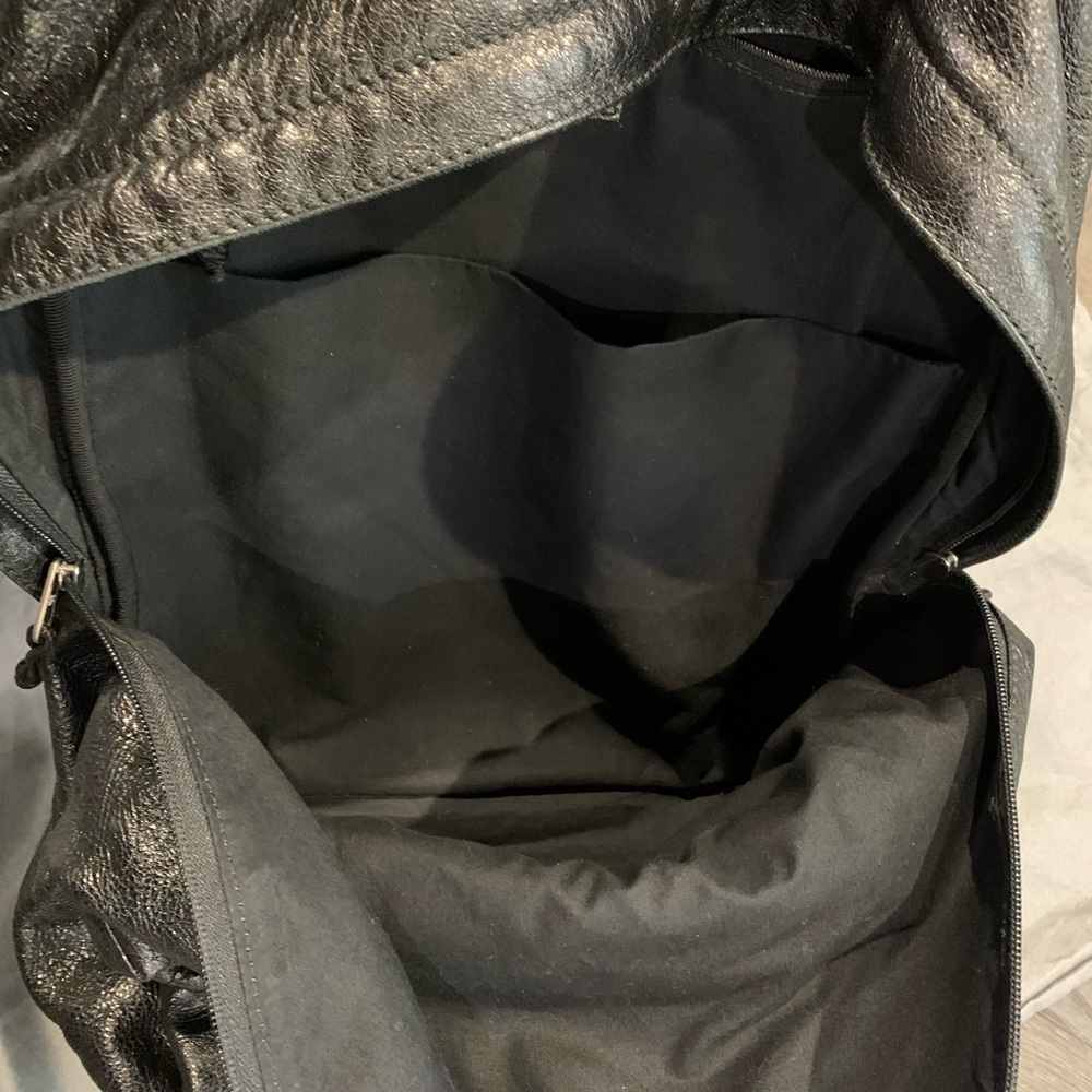 Balenciaga leather backpack, like new - Picture 4 of 9